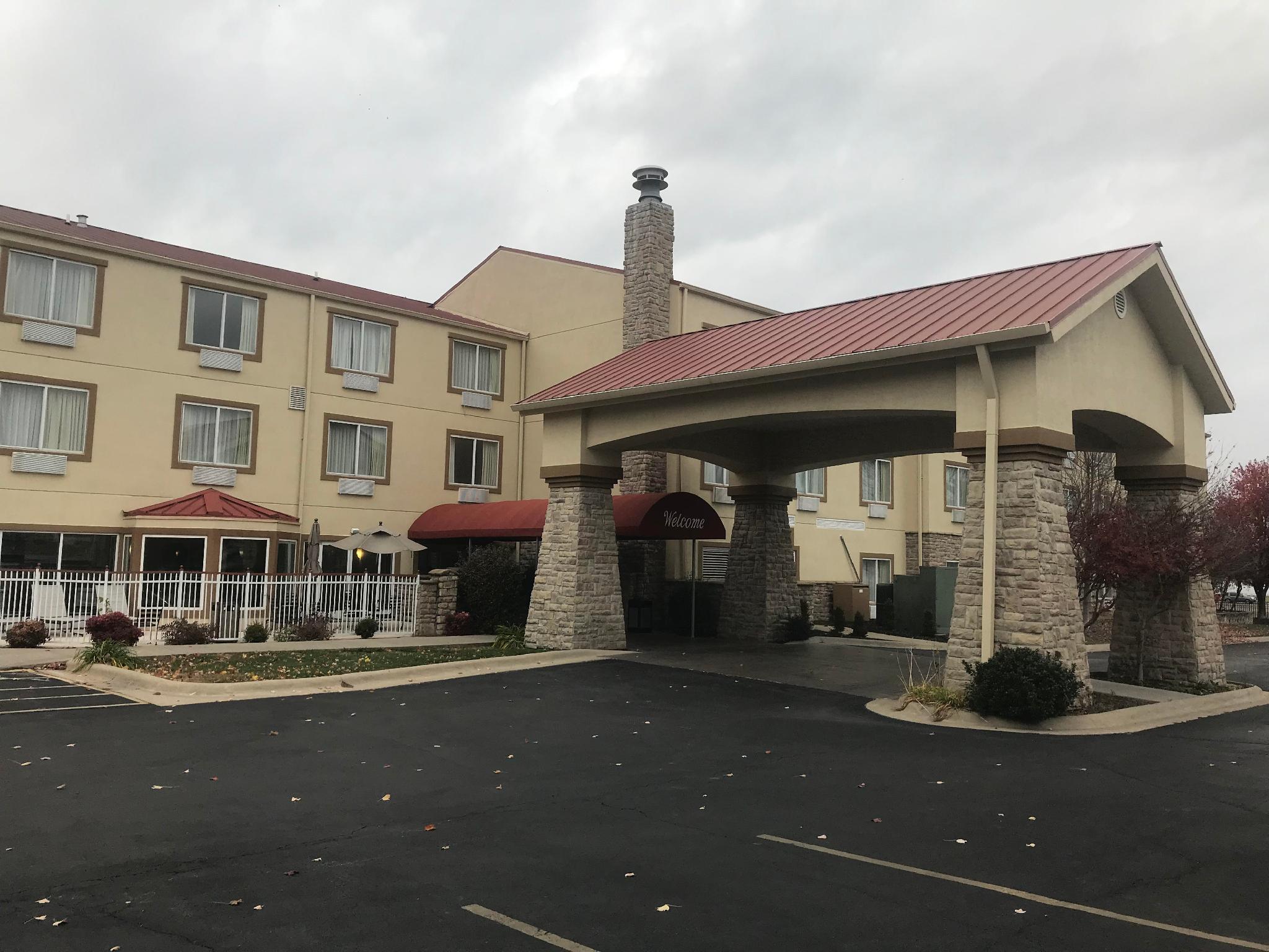 Baymont By Wyndham Springfield I-44 Hotel Kültér fotó